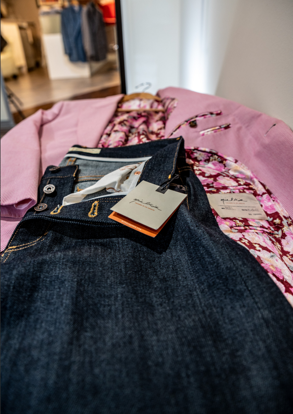 Custom suits/Bespoke